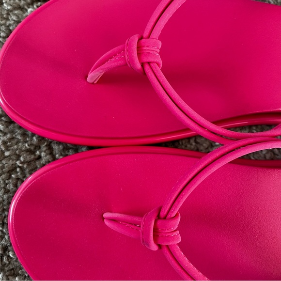 OluKai Aka Pink Sandals SZ9 - Picture 4 of 5